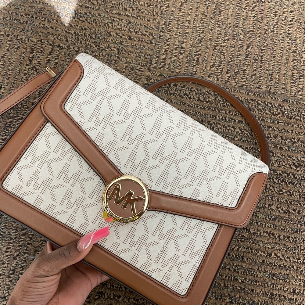 Brand New Michael Kors Purse